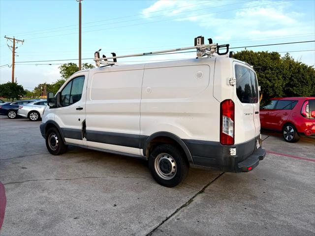 Photo of 2016 White Ford Transit-250
