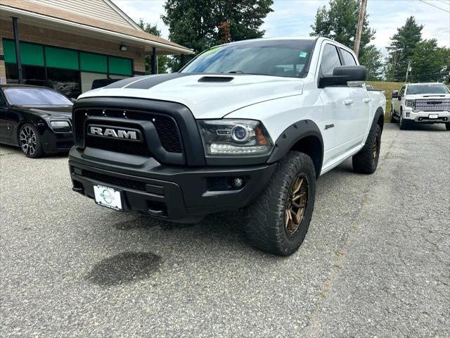 Photo of 2016 Bright White Clearcoat RAM 1500