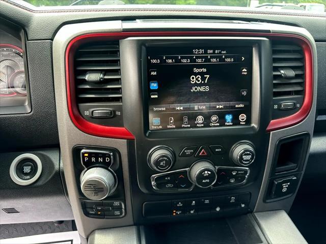 Photo of 2016 Bright White Clearcoat RAM 1500