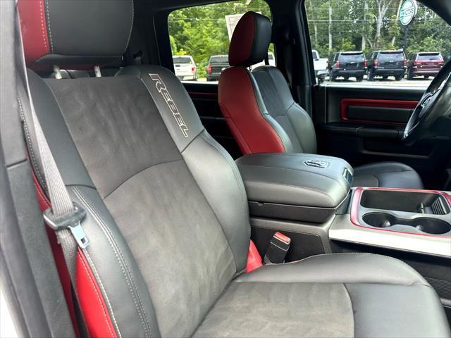 Photo of 2016 Bright White Clearcoat RAM 1500