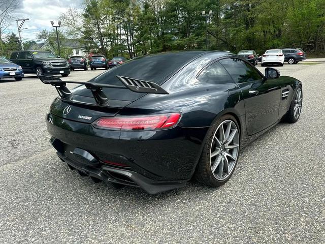 Photo of 2016 Gray Mercedes-Benz AMG GT