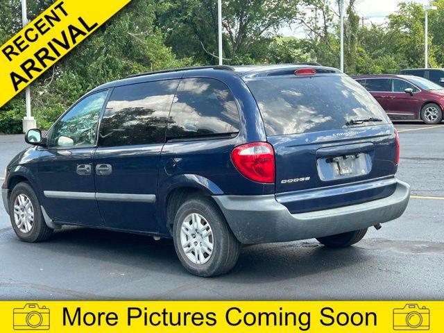 Photo of 2006 Midnight Blue Pearlcoat Dodge Caravan