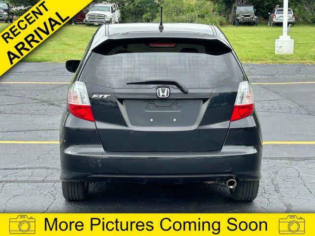 Photo of 2010 Black Honda Fit