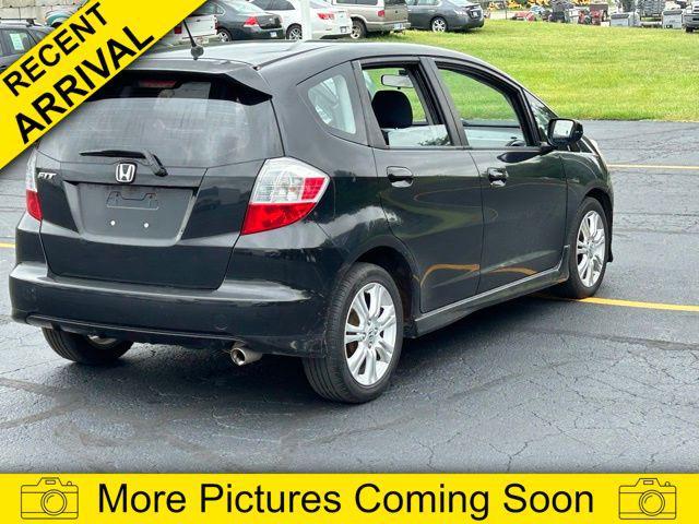 Photo of 2010 Black Honda Fit