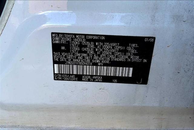 Photo of 2008 White Toyota RAV4