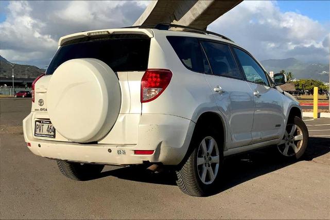 Photo of 2008 White Toyota RAV4