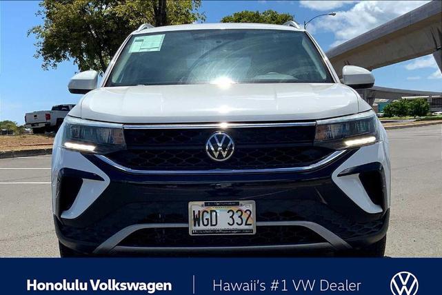 Photo of 2022 Pure White Volkswagen Taos