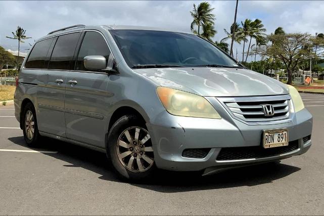 Photo of 2010 Silver Honda Odyssey