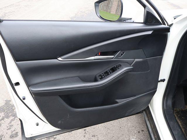 Photo of 2022 Snowflake White Pearl Mica Mazda CX-30