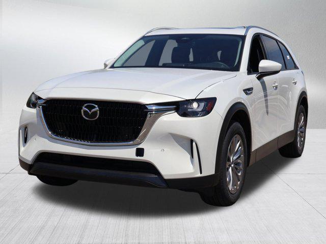 Photo of 2025 Rhodium White Premium Mazda CX-90