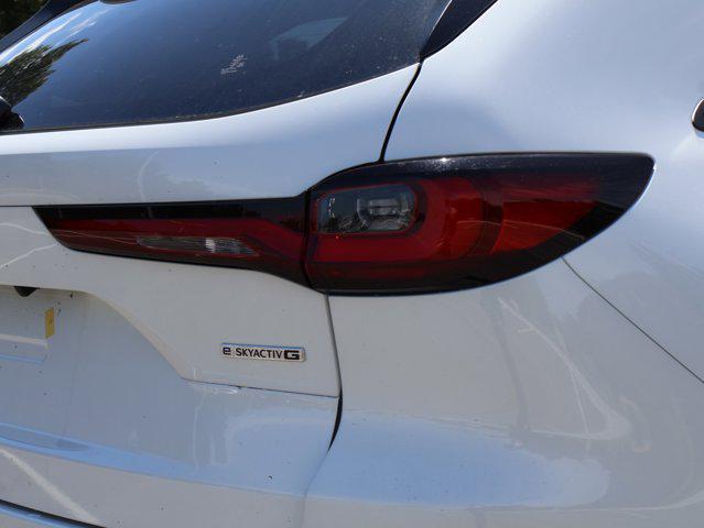 Photo of 2025 Rhodium White Premium Mazda CX-90