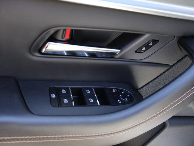 Photo of 2025 Rhodium White Premium Mazda CX-90