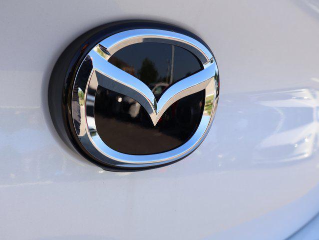 Photo of 2025 Snowflake White Pearl Mica Mazda Mazda3
