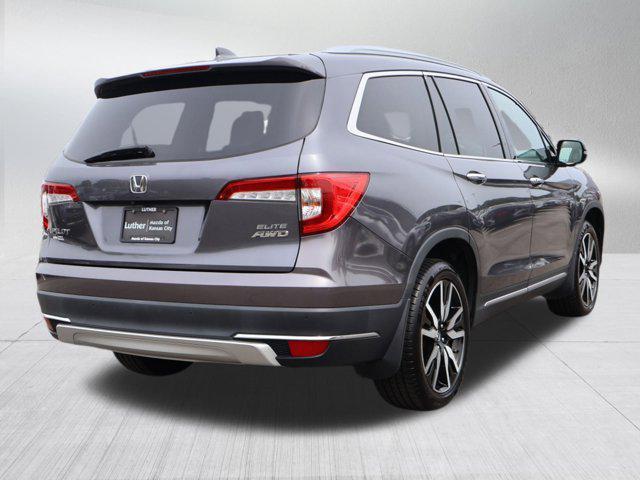 Photo of 2022 Modern Steel Metallic Honda Pilot