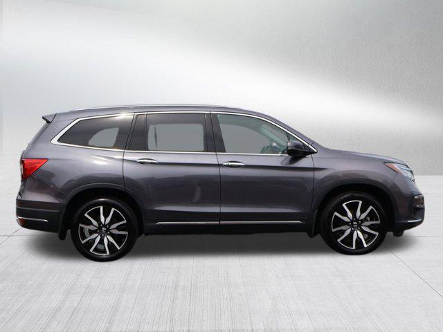 Photo of 2022 Modern Steel Metallic Honda Pilot