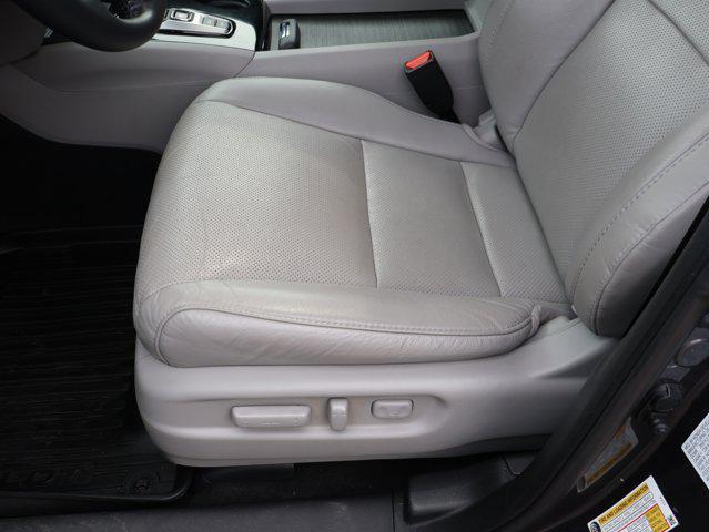Photo of 2022 Modern Steel Metallic Honda Pilot