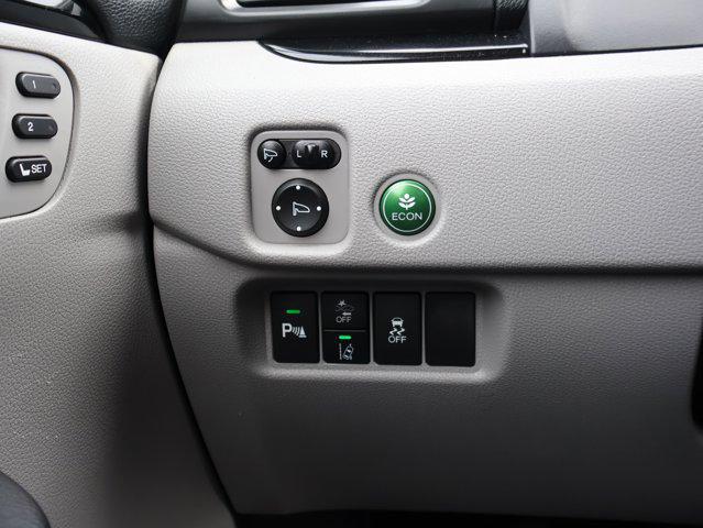 Photo of 2022 Modern Steel Metallic Honda Pilot