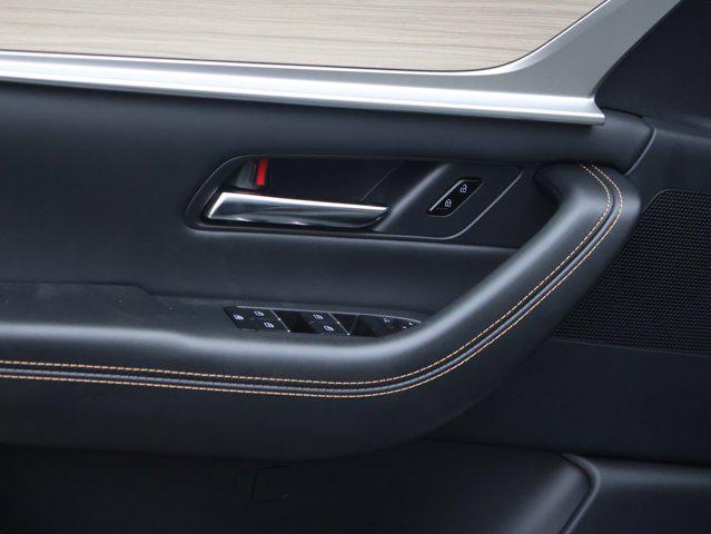 Photo of 2025 Deep Crystal Blue Mica Mazda CX-90