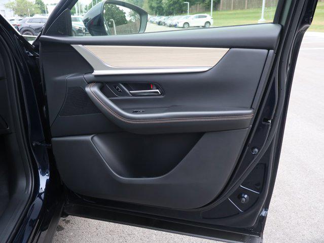 Photo of 2025 Deep Crystal Blue Mica Mazda CX-90