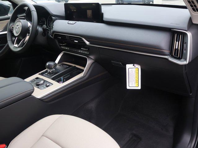 Photo of 2025 Deep Crystal Blue Mica Mazda CX-90