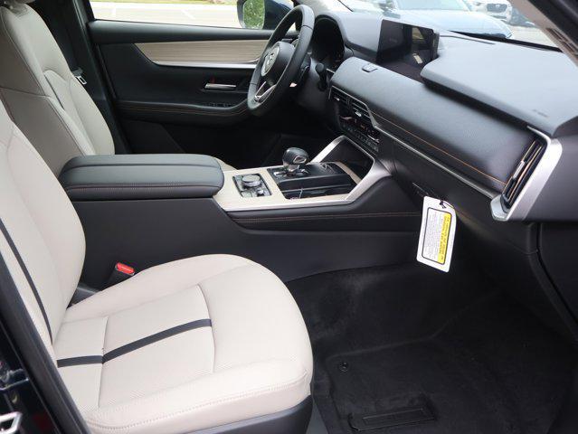 Photo of 2025 Deep Crystal Blue Mica Mazda CX-90