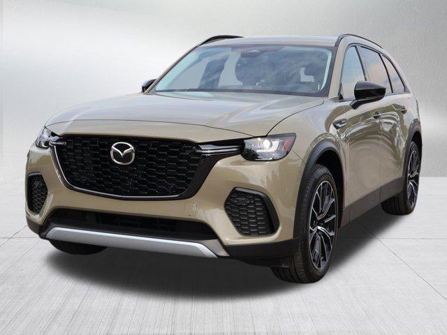 Photo of 2025 Zircon Sand Metallic Mazda CX-70 PHEV