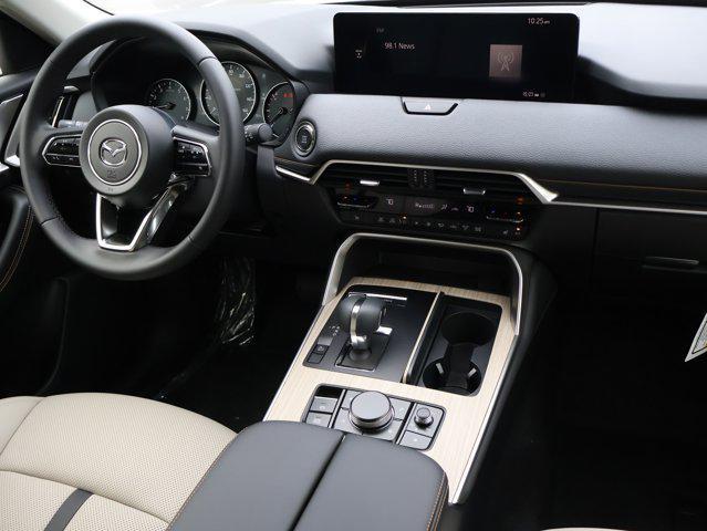 Photo of 2025 Rhodium White Premium Mazda CX-90