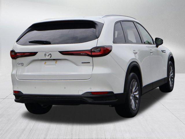 Photo of 2025 Rhodium White Premium Mazda CX-90