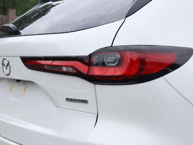 Photo of 2025 Rhodium White Premium Mazda CX-90
