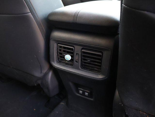 Photo of 2019 Blizzard Pearl Toyota RAV4 Hybrid