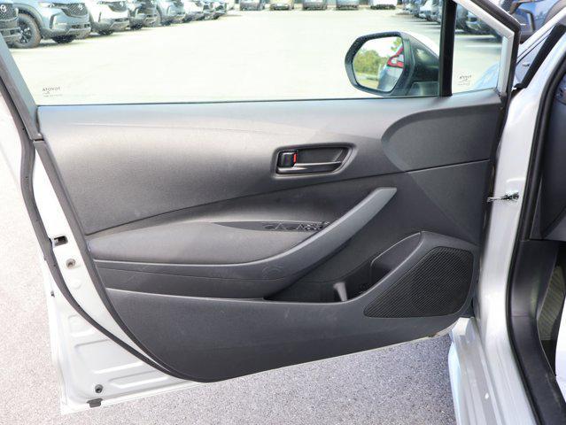 Photo of 2024 Classic Silver Metallic Toyota Corolla