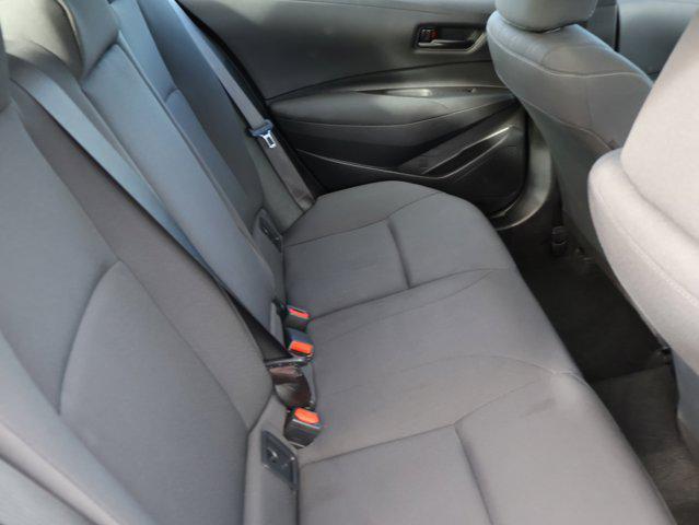 Photo of 2024 Classic Silver Metallic Toyota Corolla