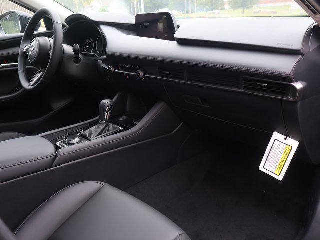 Photo of 2025 Machine Gray Metallic Mazda Mazda3