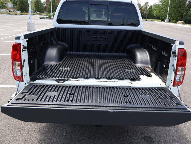 Photo of 2017 Glacier White Nissan Frontier