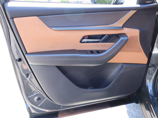 Photo of 2025 Machine Gray Metallic Mazda CX-90