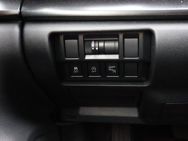 Photo of 2021 Ice Silver Metallic Subaru Crosstrek