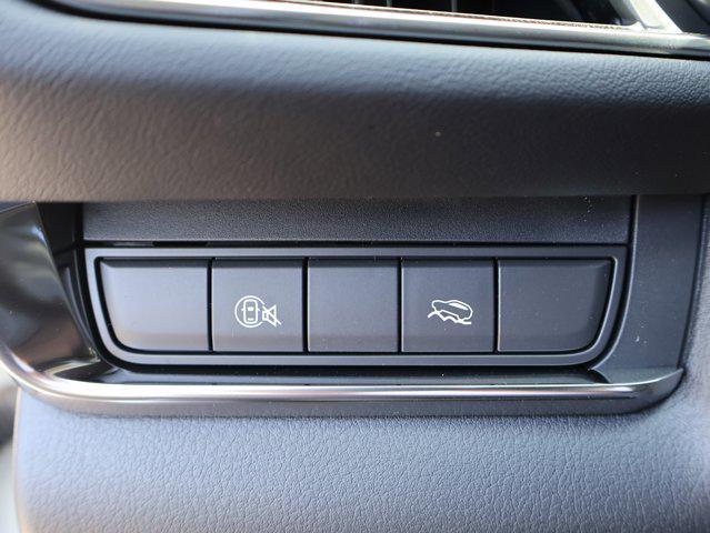 Photo of 2025 Snowflake White Pearl Mica Mazda CX-30