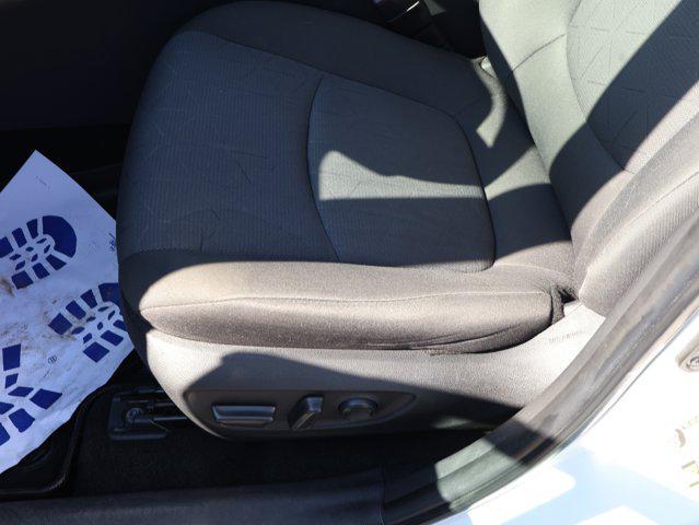 Photo of 2023 Ice Cap Toyota RAV4
