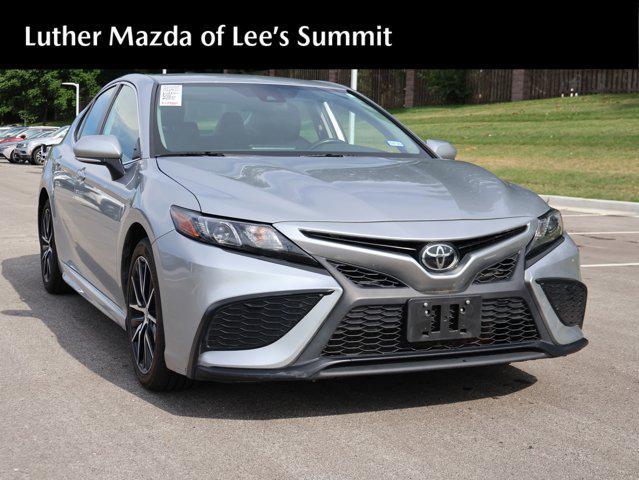 Photo of 2023 Celestial Silver Metallic Toyota Camry