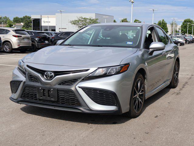 Photo of 2023 Celestial Silver Metallic Toyota Camry