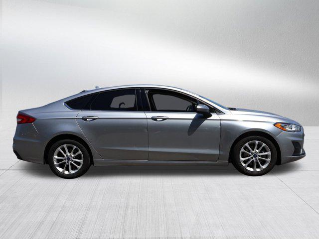 Photo of 2020 Iconic Silver Metallic Ford Fusion