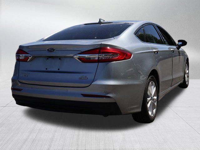 Photo of 2020 Iconic Silver Metallic Ford Fusion