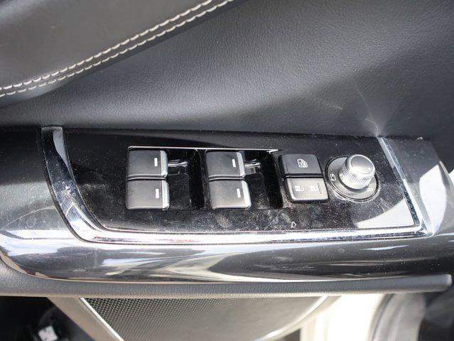 Photo of 2023 Snowflake White Pearl Mica Mazda CX-9
