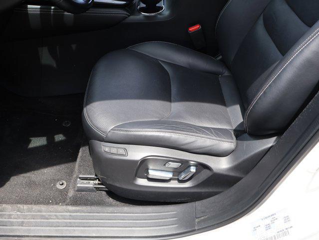 Photo of 2023 Snowflake White Pearl Mica Mazda CX-9