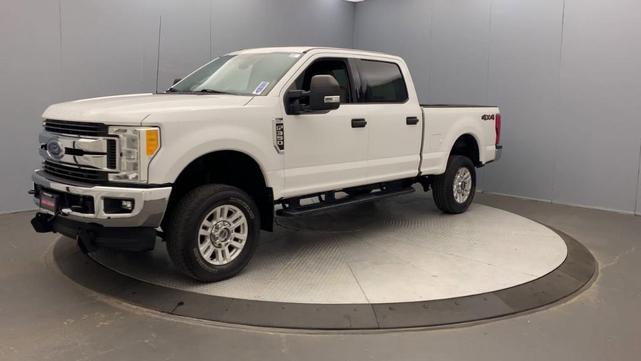 Photo of 2018 White Ford F-350