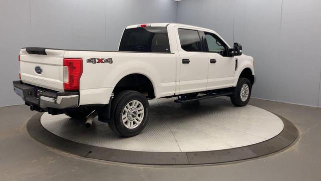Photo of 2018 White Ford F-350