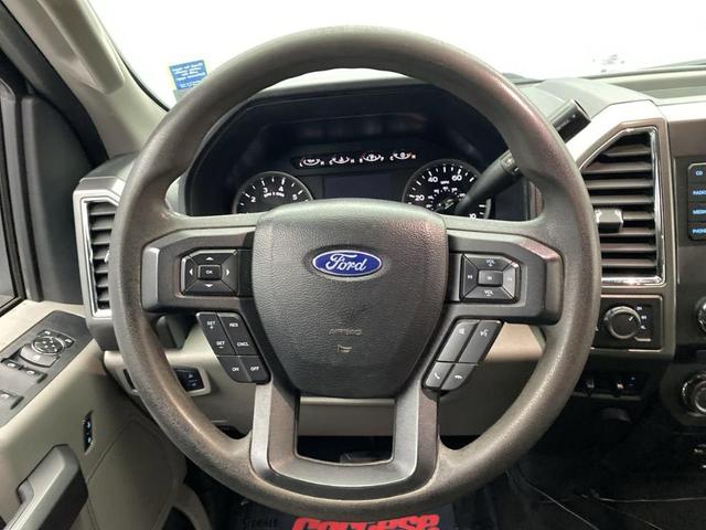 Photo of 2018 White Ford F-350