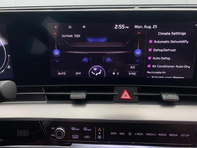 Photo of 2024 Ebony Black Kia Sportage
