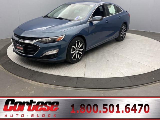 Photo of 2024 Lakeshore Blue Metallic Chevrolet Malibu