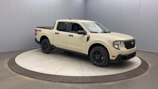 Photo of 2025 Tan Ford Maverick